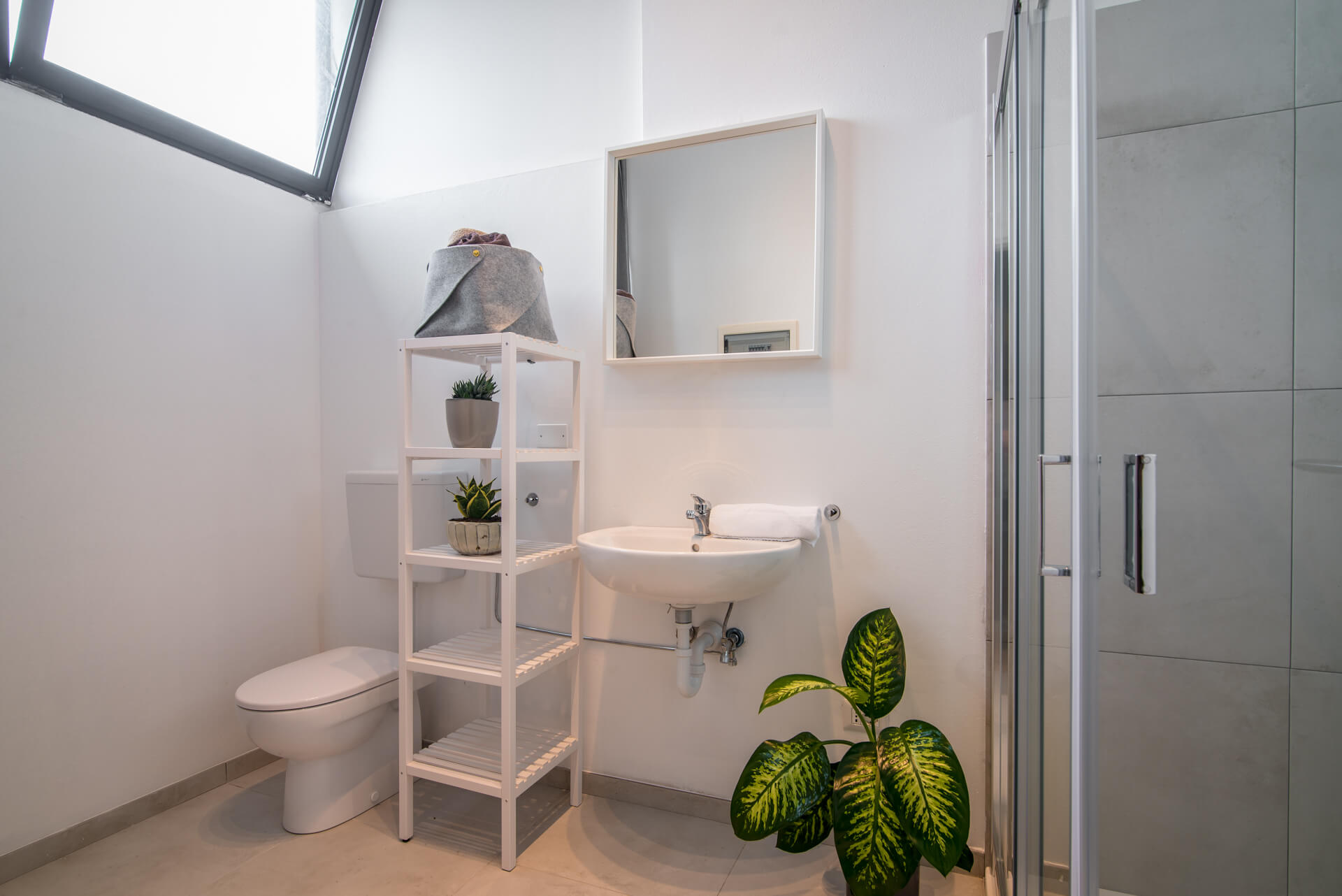 103_Happy Coliving Via Cordenons 2 Bedstudent (40).jpg
